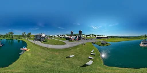 Gilbertsville Farmhouse - Goat Yoga in South New Berlin, New York